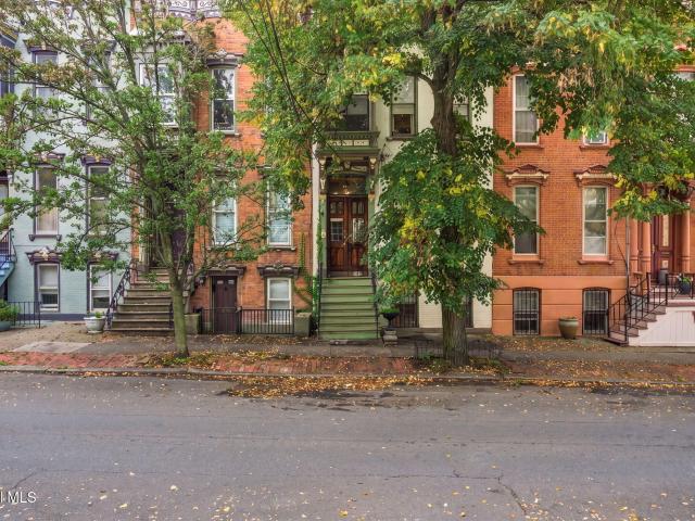 House for sale in Center Square, City of Albany
