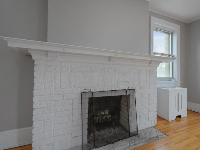Apartment for rent in Mulhurst Bay, Ontario