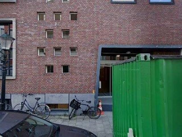 Bedrijfspand te huur in Zeeheldenkwartier, Den Haag