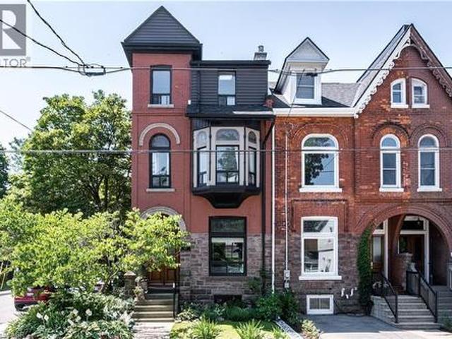 House for sale in Ancaster, Ontario