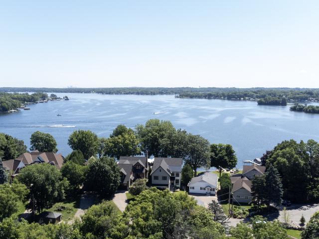 Property for sale in Hennepin, Minnesota