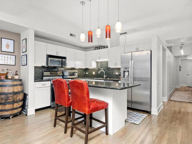 Condo for sale in Chicago Park, Illinois
