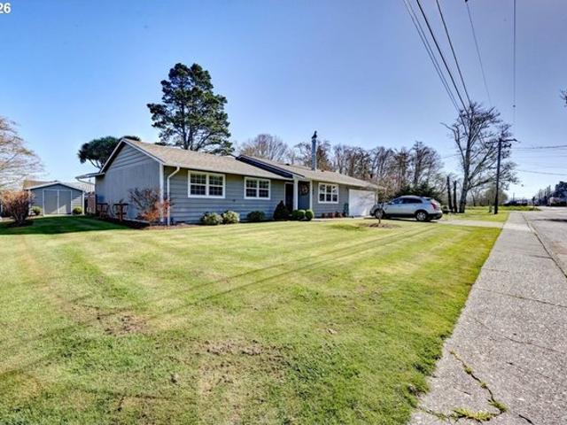 House for sale in Oregonia