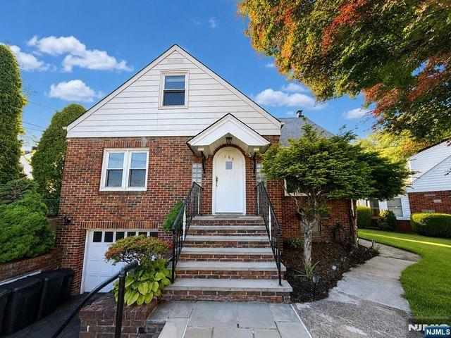 House for sale in Hasbrouck Heights, New Jersey