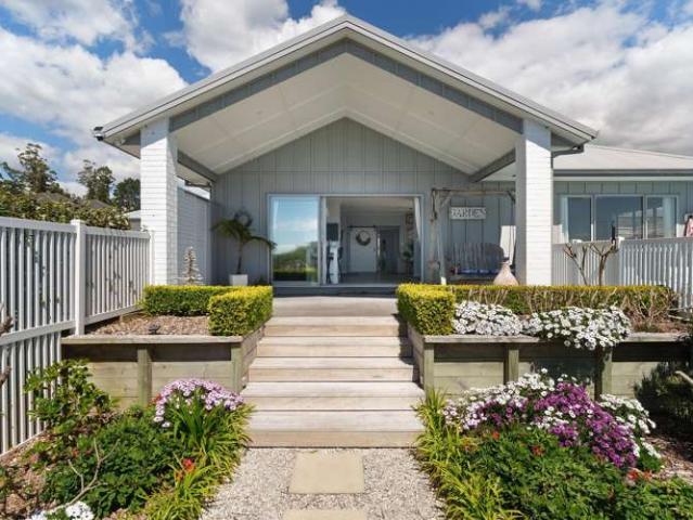 House for sale in Ohauiti, Welcome Bay