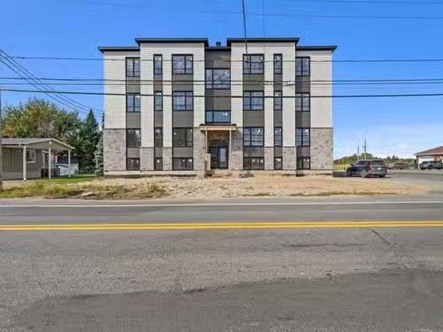 Apartment for rent in Notre-dame-du-bon-conseil, Quebec