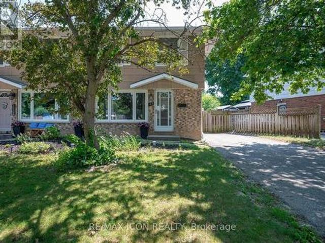House for sale in Kitchener, Ontario