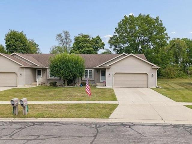 Townhouse for sale in Onsted, Michigan