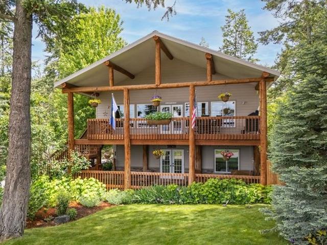 House for sale in Bigfork, Montana