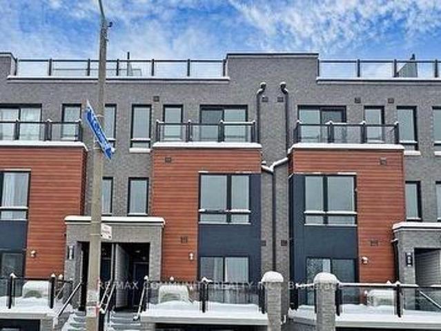 Townhouse for sale in Woburn, Ontario