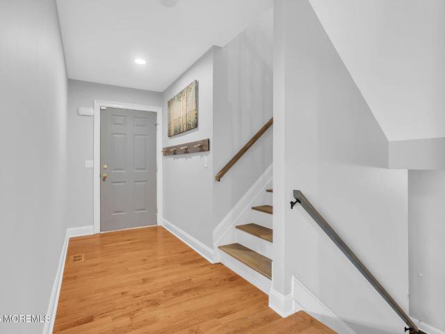 Condo for sale in Monmouth, New Jersey