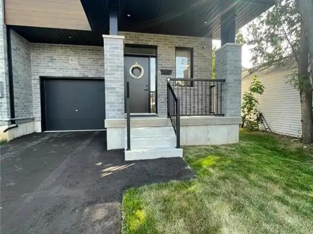 House for rent in Cambridge, Ontario