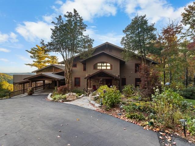 House for sale in Highlands, Macon County
