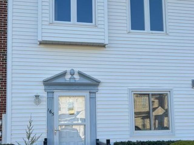 Townhouse for sale in Hammonton, New Jersey