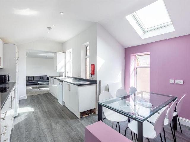 Apartment for rent in Jesmond, Newcastle upon Tyne