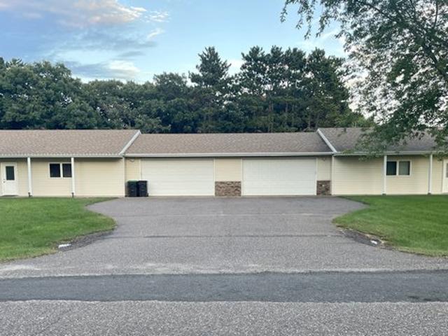 Townhouse for rent in Chippewa Falls, Wisconsin