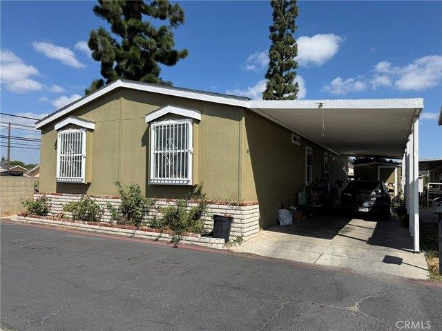 House for sale in Paramount, California