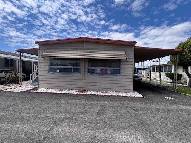 House for sale in Paramount, California
