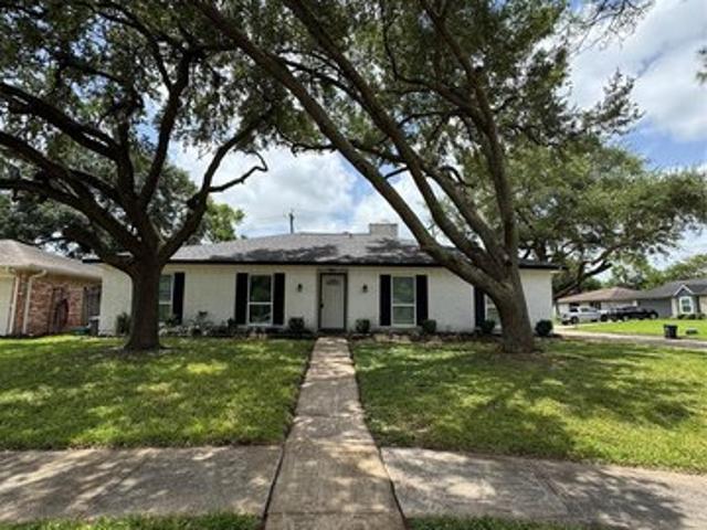 House for sale in Friendswood, Texas