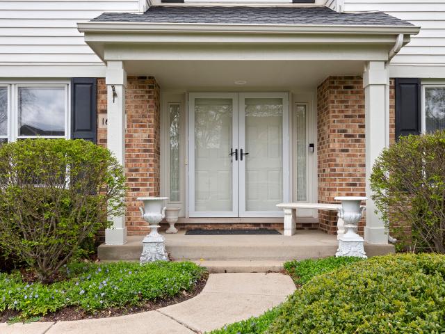 House for sale in Fields of Ambria, Mundelein