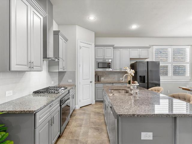 House for sale in Farmers Branch, Texas