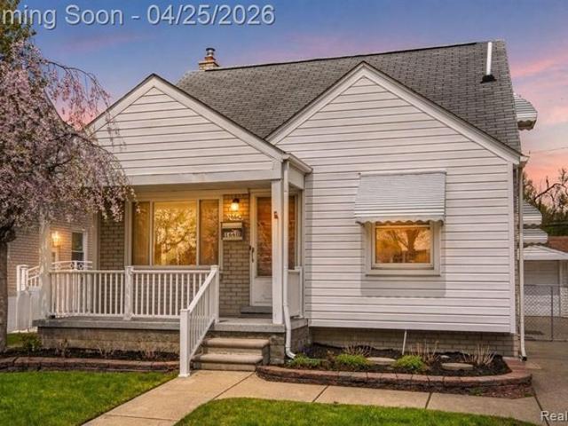 House for sale in Lincoln Park, Michigan