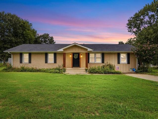 House for sale in Inman, South Carolina