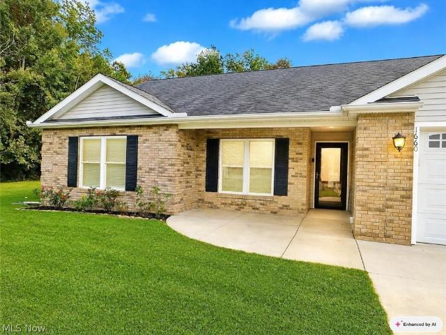 House for sale in Geneva, Ashtabula County