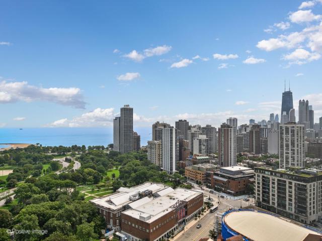 Condo for sale in Chicago Park, Illinois