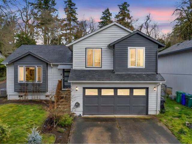House for sale in Oregonia