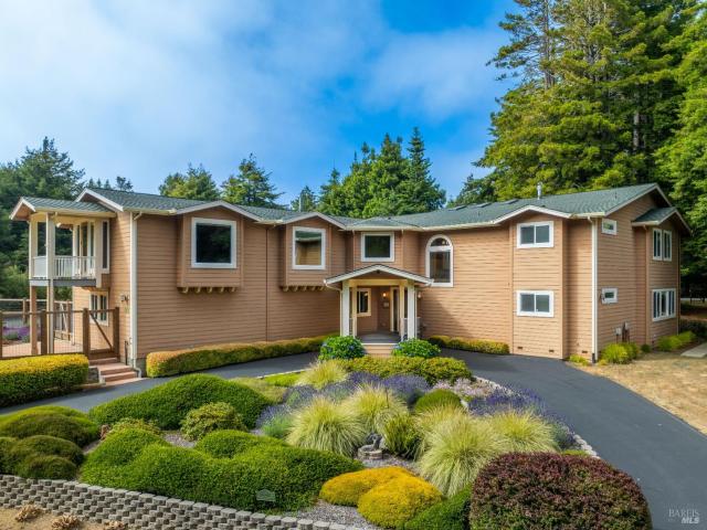 House for sale in Fort Bragg, California