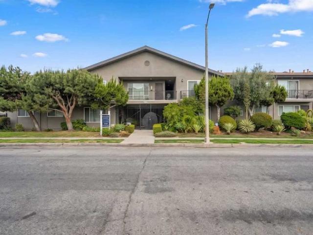 Apartment for rent in Harbor City, Canoga Park