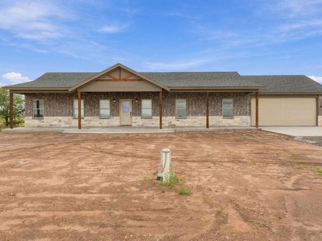 House for sale in Shallowater, Lubbock County