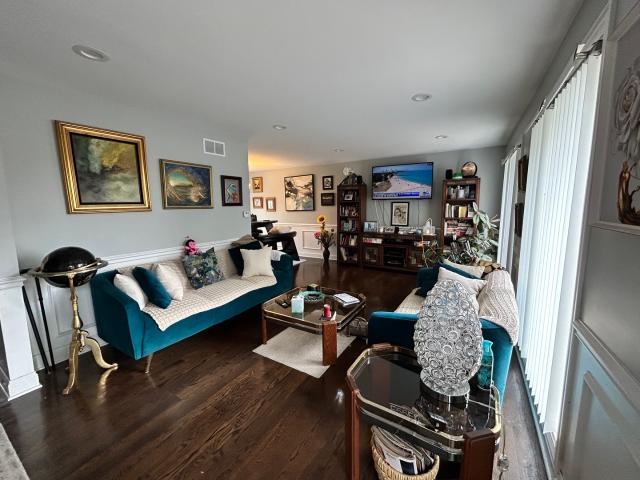 House for sale in South Holland, Illinois