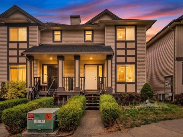 House for sale in Surrey Centre, Surrey