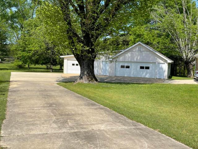House for sale in Caledonia, Mississippi