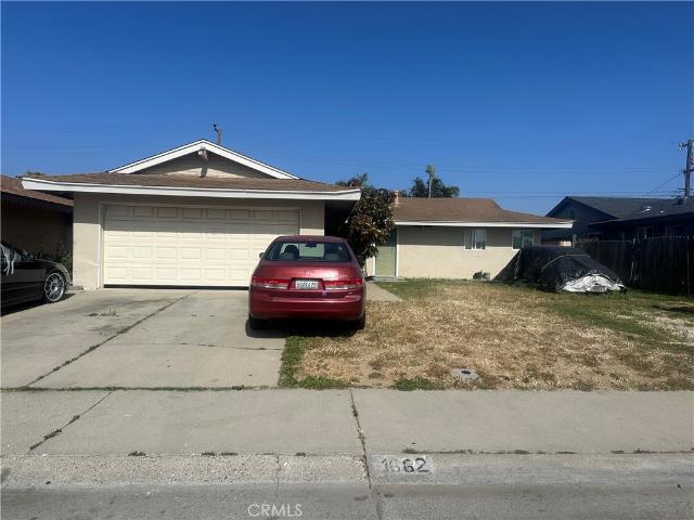 House for sale in Santa Maria