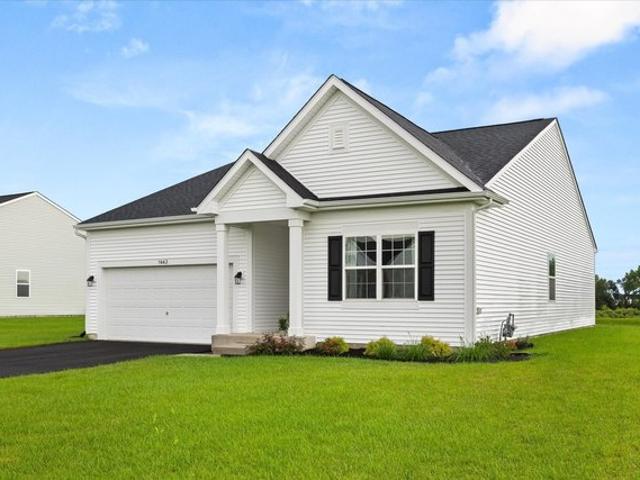 House for sale in North Aurora, Illinois