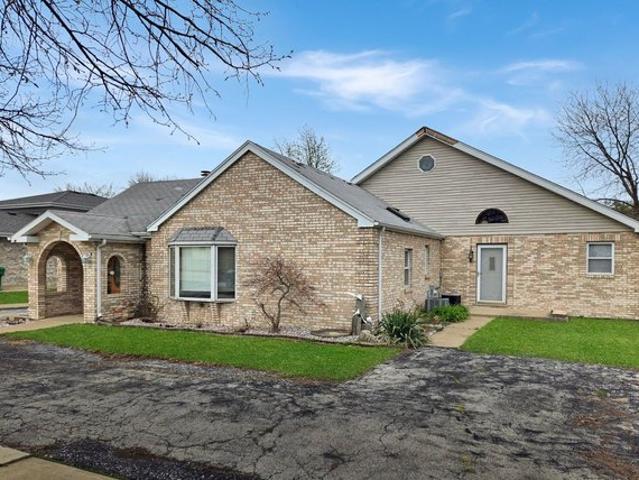 House for sale in Tinley Park, Illinois