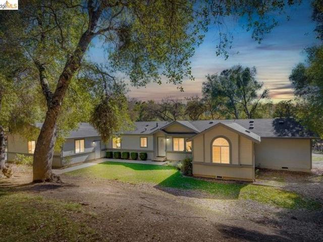 House for sale in Sonora, California