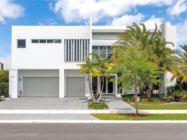 House for sale in Weston, Florida