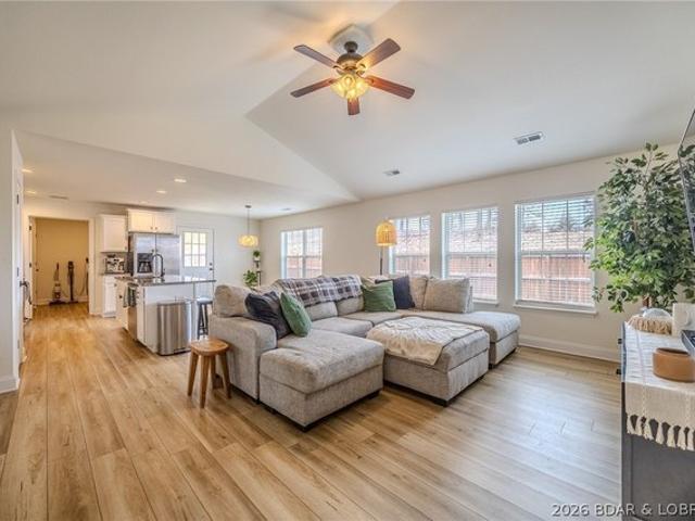 House for sale in Saint Robert, Missouri