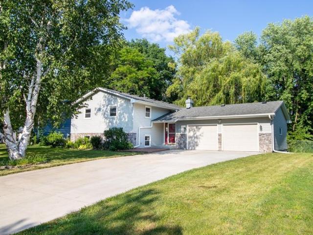 House for sale in Prior Lake, Minnesota