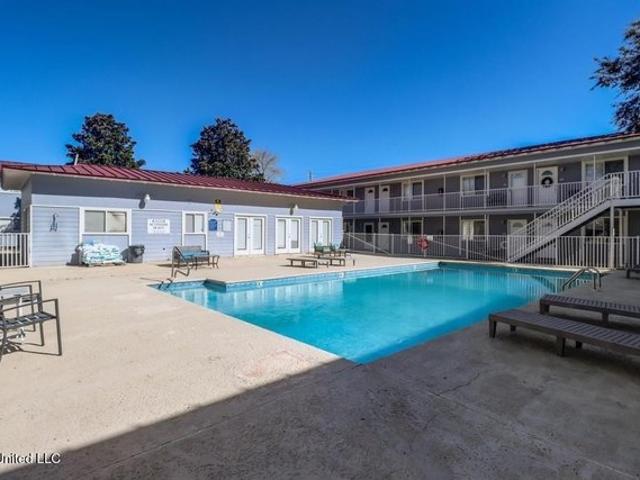 Condo for sale in Biloxi, Mississippi