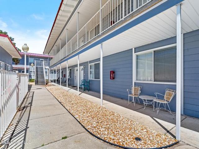 Condo for sale in Biloxi, Harrison County