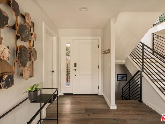 House for sale in Glendale, Los Angeles County