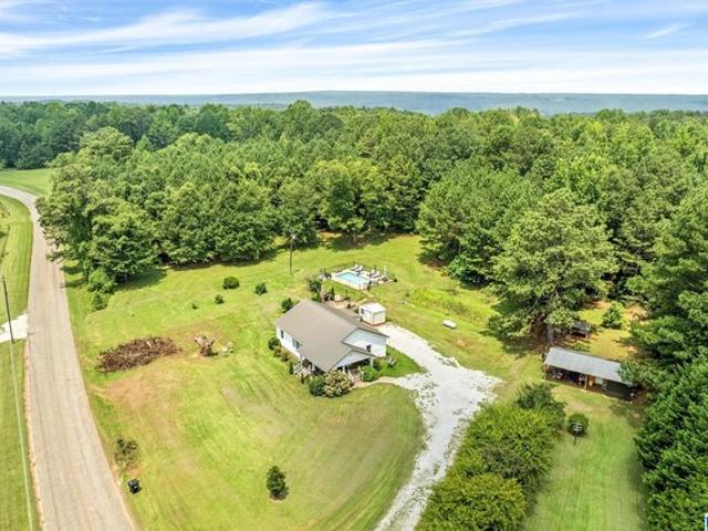 House for sale in Roanoke, Alabama