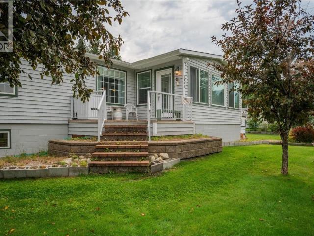 House for sale in Christina Lake, British Columbia
