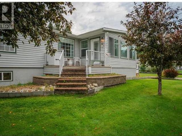 House for sale in Christina Lake, British Columbia