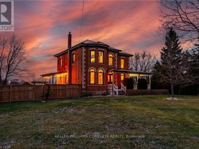 House for sale in Ancaster, Ontario